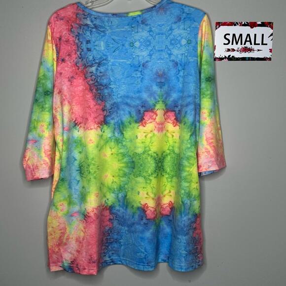 L&B Small Tie dye crew neck 3/4 sleeve shirt (ITEM #B) - Picture 6 of 7